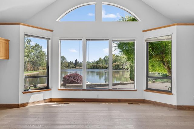 10665 Mount Vernon Rd, Auburn, CA 95603