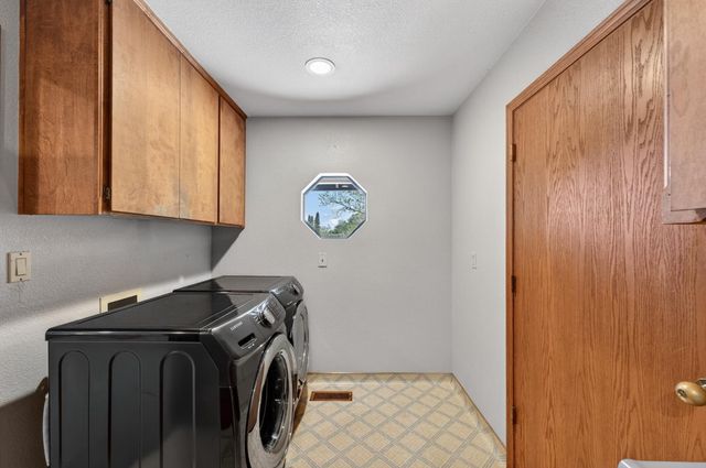 10665 Mount Vernon Rd, Auburn, CA 95603