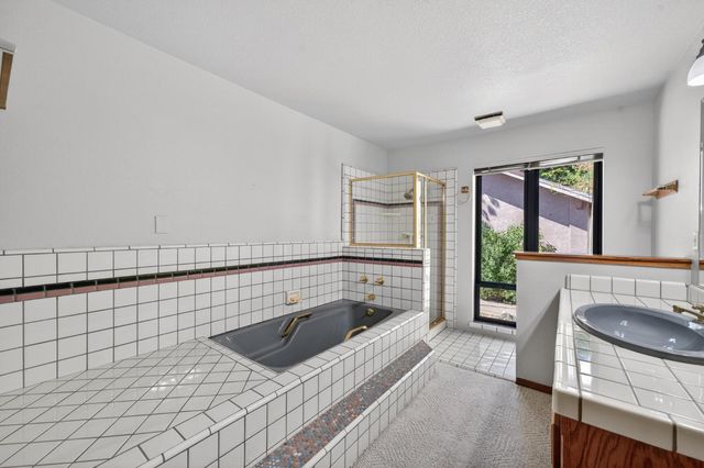 10665 Mount Vernon Rd, Auburn, CA 95603