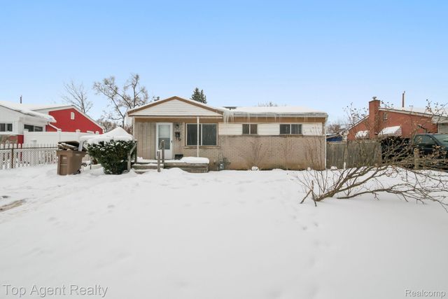 520 Linda Vista Drive, Pontiac, MI 48342