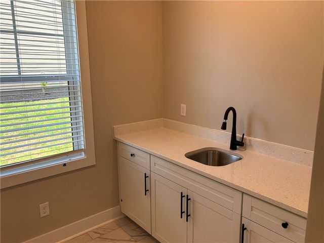 102 Shale Drive, Central, SC 29630