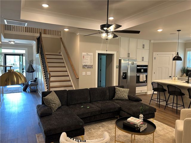 102 Shale Drive, Central, SC 29630