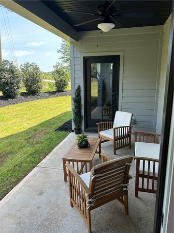102 Shale Drive, Central, SC 29630