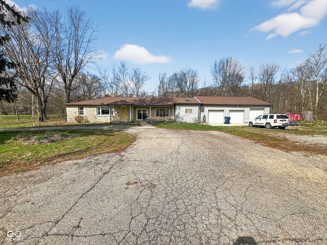 8736 S 575 West, Knightstown, IN 46148