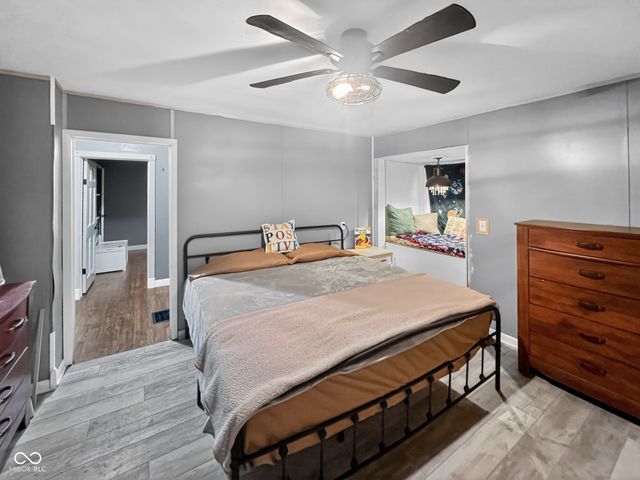 8736 S 575 West, Knightstown, IN 46148