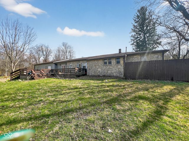 8736 S 575 West, Knightstown, IN 46148