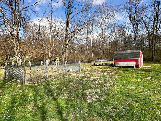 8736 S 575 West, Knightstown, IN 46148