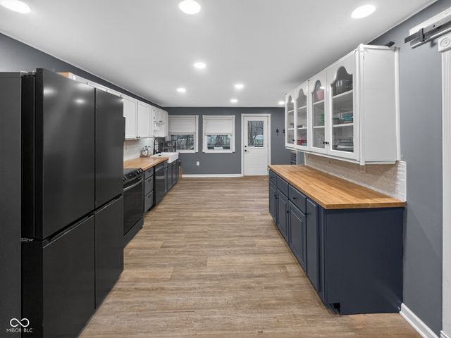 8736 S 575 West, Knightstown, IN 46148