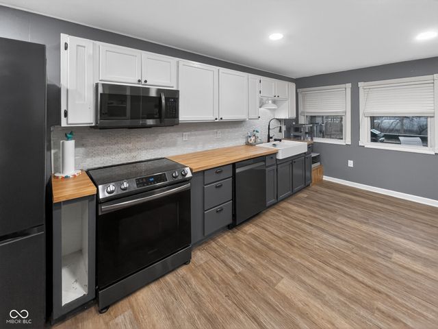 8736 S 575 West, Knightstown, IN 46148