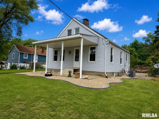 2517 W MAGNOLIA Avenue, West Peoria, IL 61604