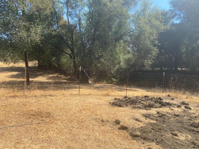 14572 La Place Ln, Dobbins, CA 95935