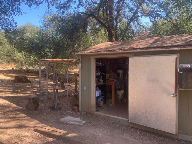 14572 La Place Ln, Dobbins, CA 95935