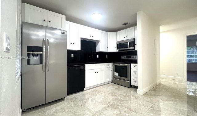 11307 Port St 11307, Cooper City, FL 33026