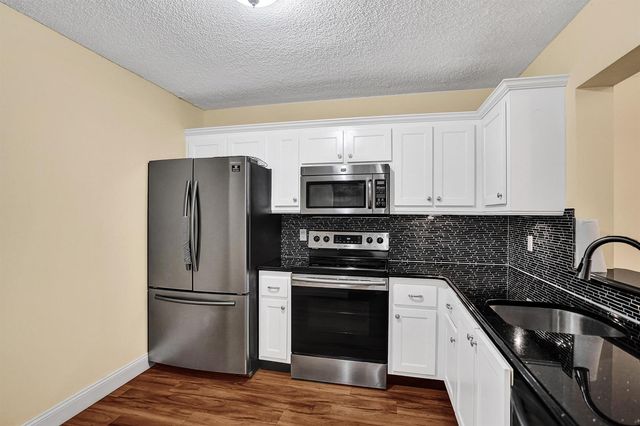 9005 Flynn Circle 1, Boca Raton, FL 33496