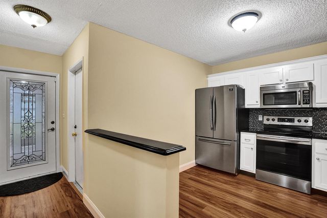 9005 Flynn Circle 1, Boca Raton, FL 33496