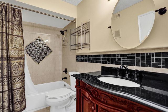 9005 Flynn Circle 1, Boca Raton, FL 33496