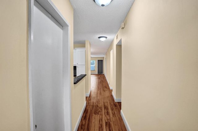 9005 Flynn Circle 1, Boca Raton, FL 33496