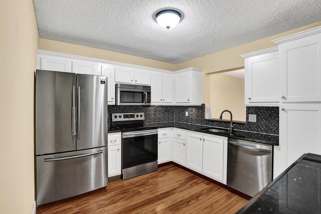 9005 Flynn Circle 1, Boca Raton, FL 33496