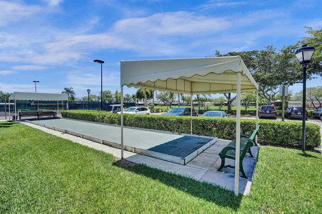 9005 Flynn Circle 1, Boca Raton, FL 33496