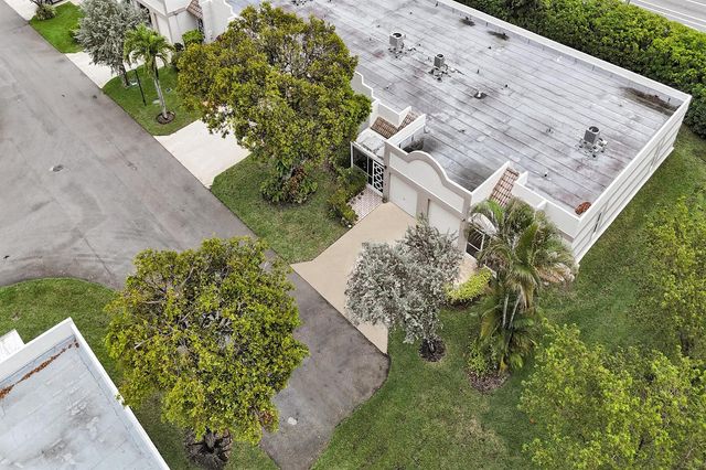 9005 Flynn Circle 1, Boca Raton, FL 33496