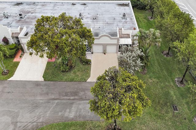9005 Flynn Circle 1, Boca Raton, FL 33496