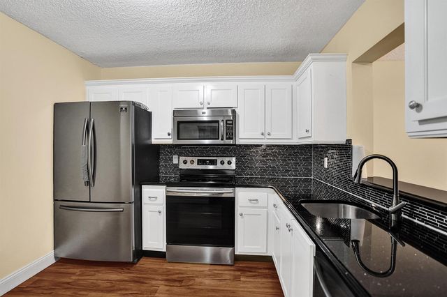 9005 Flynn Circle 1, Boca Raton, FL 33496