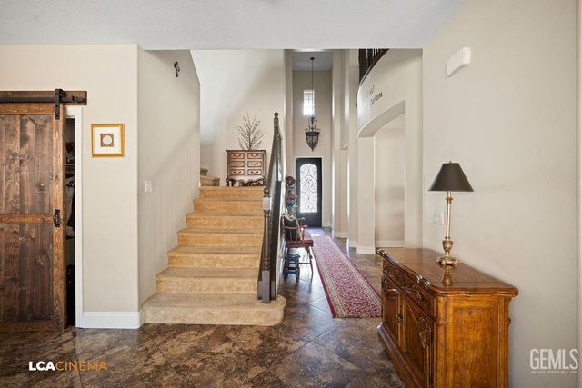 9510 Poseidon Street, Bakersfield, CA 93306