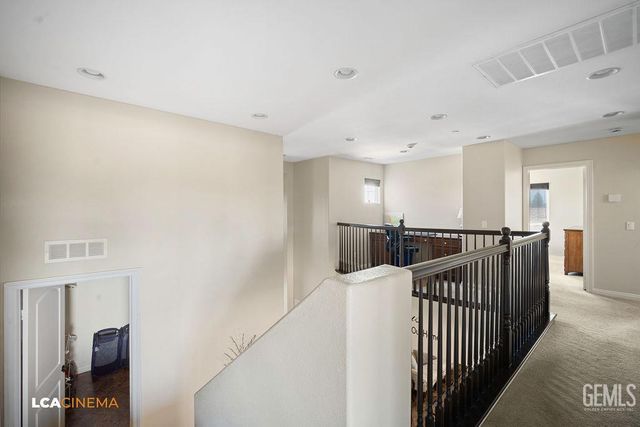 9510 Poseidon Street, Bakersfield, CA 93306