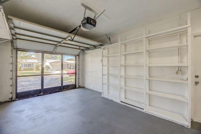 1530 NW 87th Lane, Plantation, FL 33322