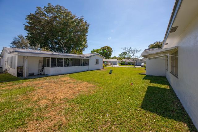 1530 NW 87th Lane, Plantation, FL 33322