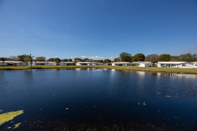 1530 NW 87th Lane, Plantation, FL 33322