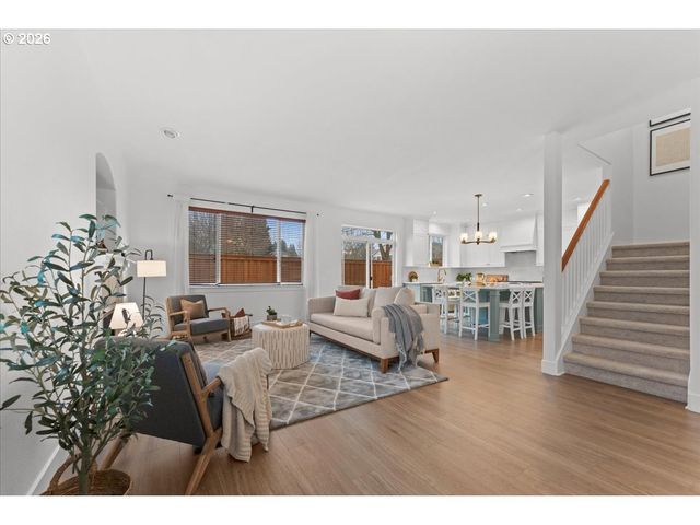 11595 Sw BUTTE Ln, Beaverton, OR 97008