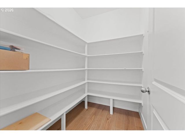 11595 Sw BUTTE Ln, Beaverton, OR 97008