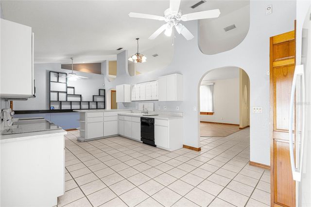 1090 NW 67TH PLACE, Ocala, FL 34475