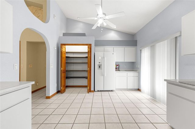 1090 NW 67TH PLACE, Ocala, FL 34475