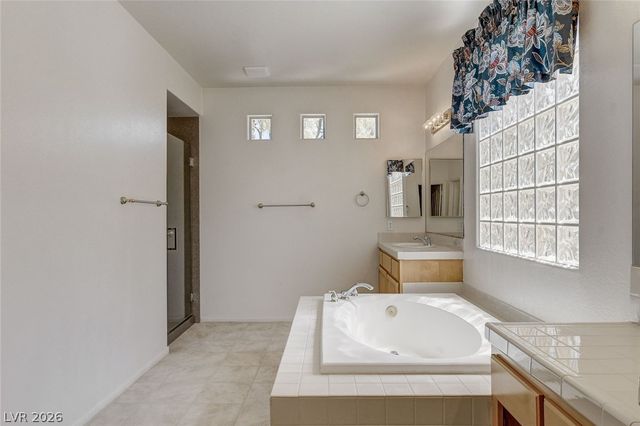 9400 Sienna Canyon Street, Las Vegas, NV 89123