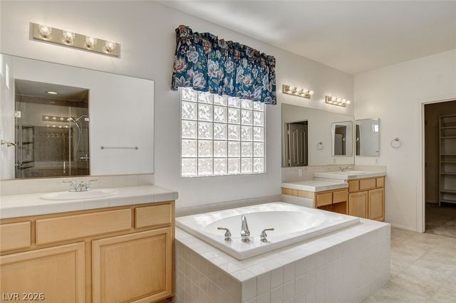 9400 Sienna Canyon Street, Las Vegas, NV 89123