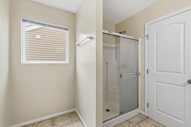 8463 Haleigh Woods Drive, Blacklick, OH 43004