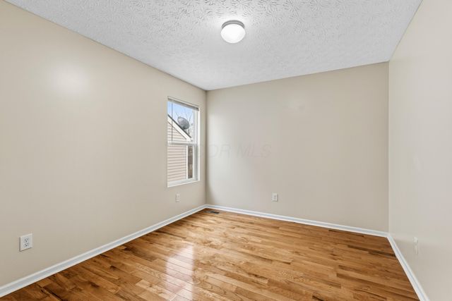 8463 Haleigh Woods Drive, Blacklick, OH 43004