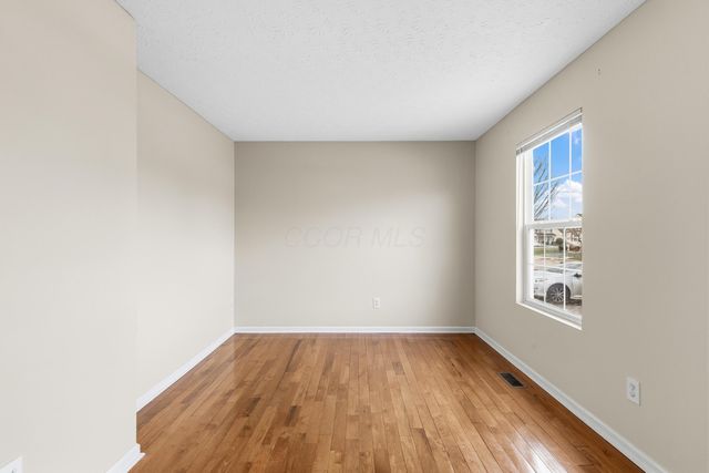 8463 Haleigh Woods Drive, Blacklick, OH 43004