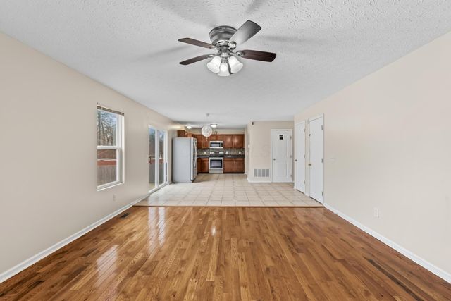 8463 Haleigh Woods Drive, Blacklick, OH 43004