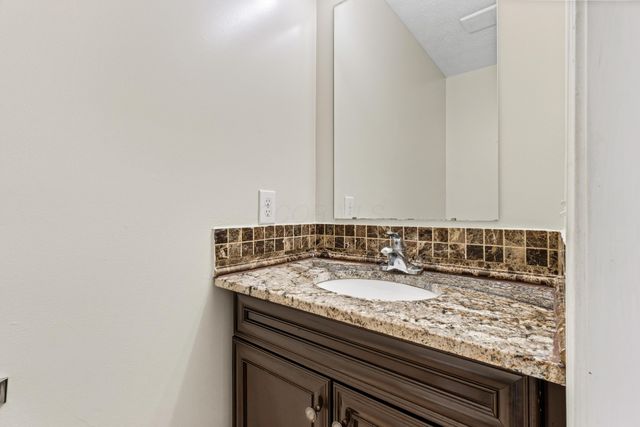 8463 Haleigh Woods Drive, Blacklick, OH 43004