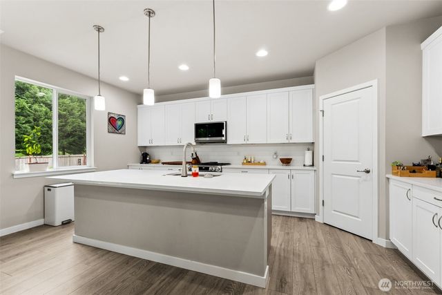 15526 Bergh Court SE, Yelm, WA 98597