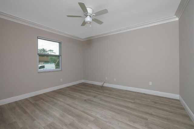 8333 SE Princess Tree Avenue, Hobe Sound, FL 33455