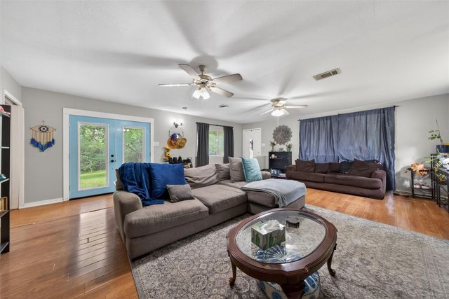 15185 Travis Lane, Willis, TX 77378