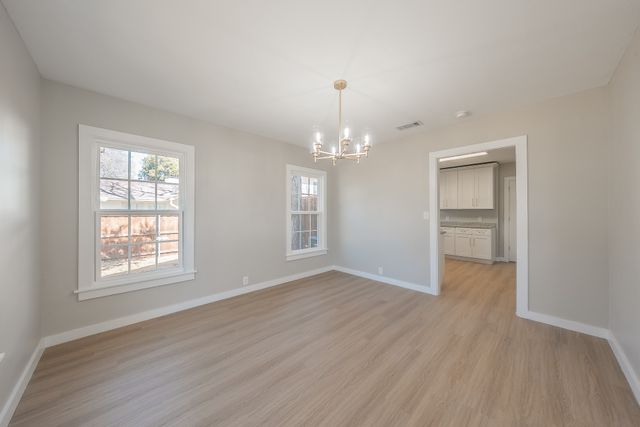 100 Crestwood Drive, Fort Worth, TX 76107