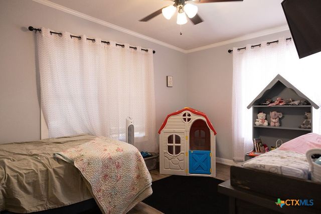 801 Fern Lane, Victoria, TX 77904