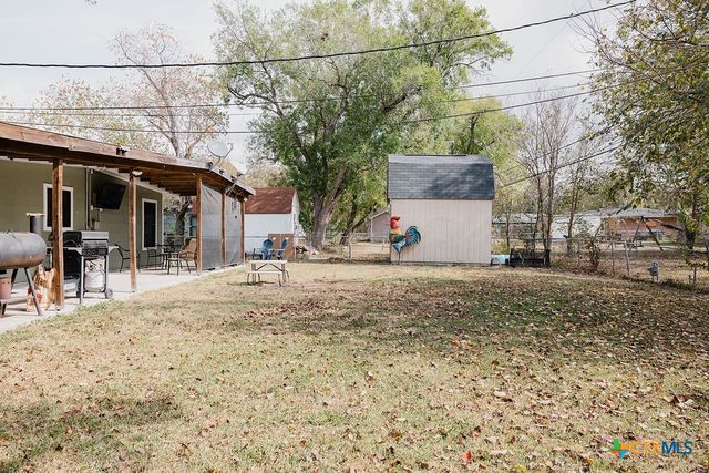 801 Fern Lane, Victoria, TX 77904