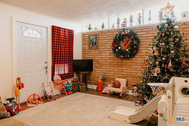 801 Fern Lane, Victoria, TX 77904