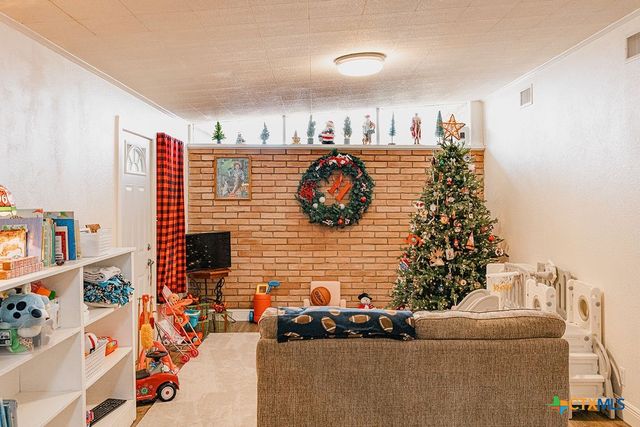 801 Fern Lane, Victoria, TX 77904